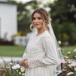 Renee Winter: The Hidden Beauty Maven You Need to Know - Winter is Not